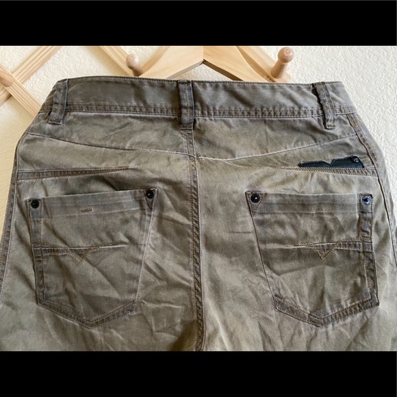 (SOLD)Diesel Men's Pants Size W28 - Picture 5 of 8